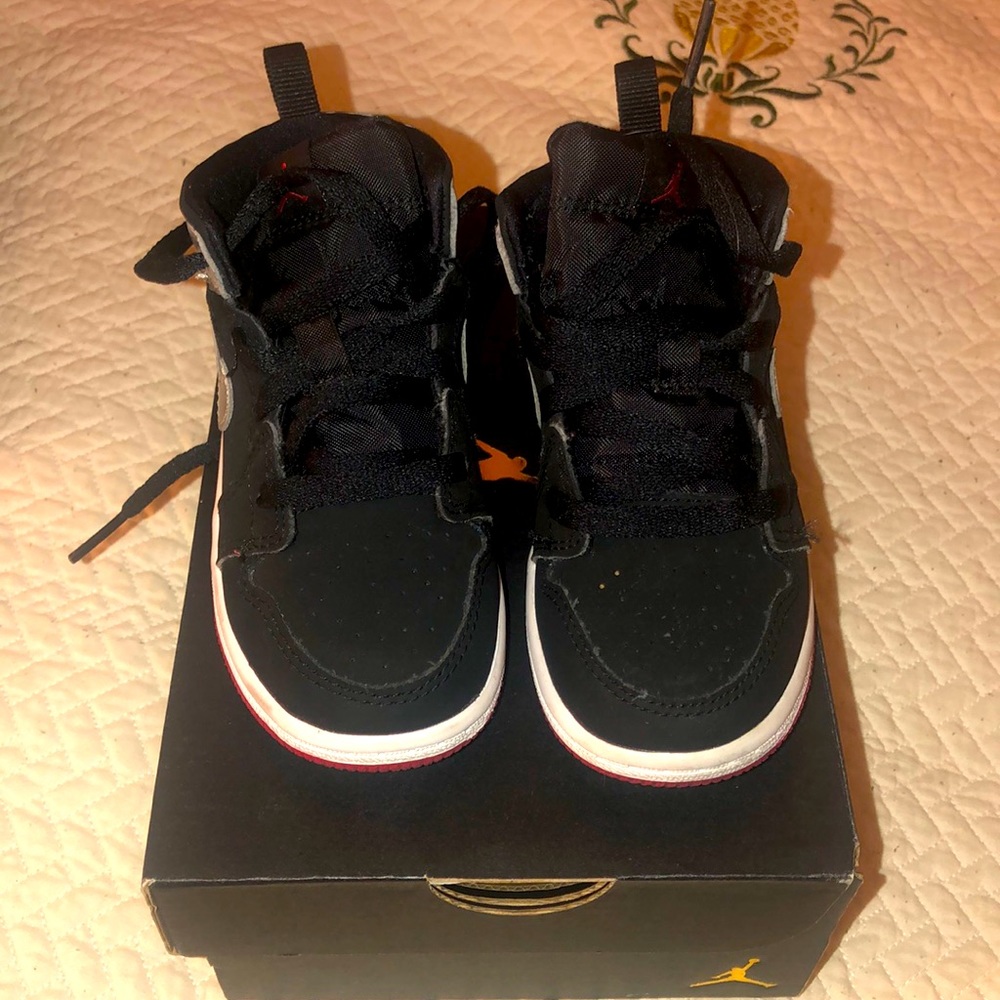 Jordan Retro 1 (Toddler)